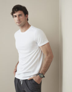 Kerge ja hingav spordisärk Active 140 Crew Neck