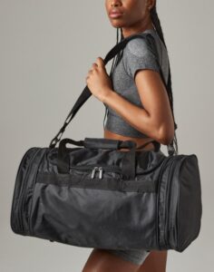 Vastupidav ja praktiline spordikott 32 L – Quadra