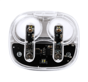 Läbipaistvad juhtmevabad kõrvaklapid laadimiskarbiga